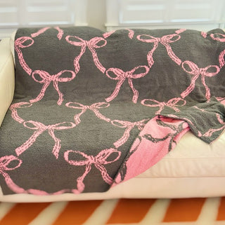 Bow Scalloped Coziest Blanket - 1985 the VAULT Boutique