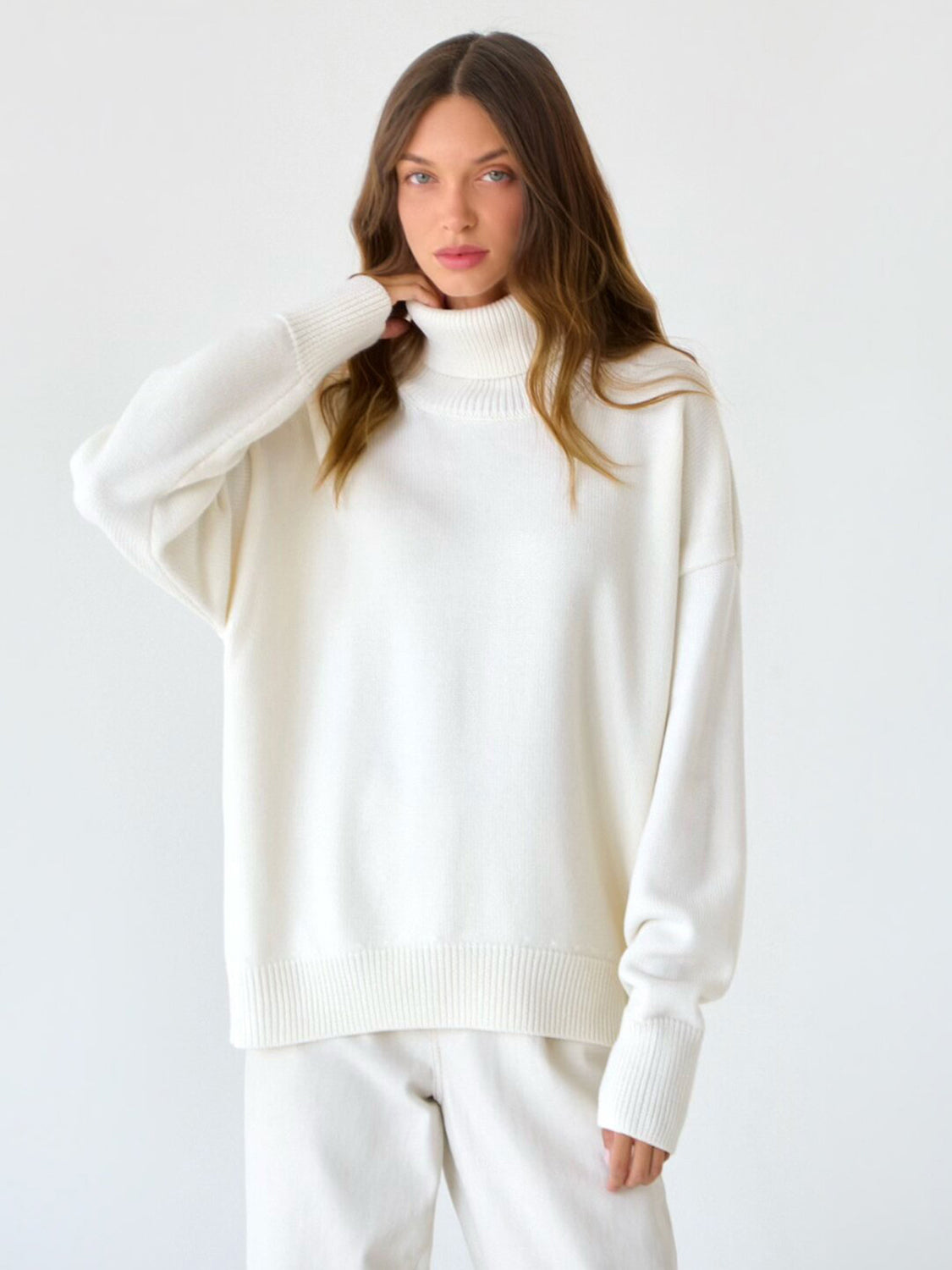 Turtleneck Long Sleeve Sweater - 1985 the VAULT Boutique