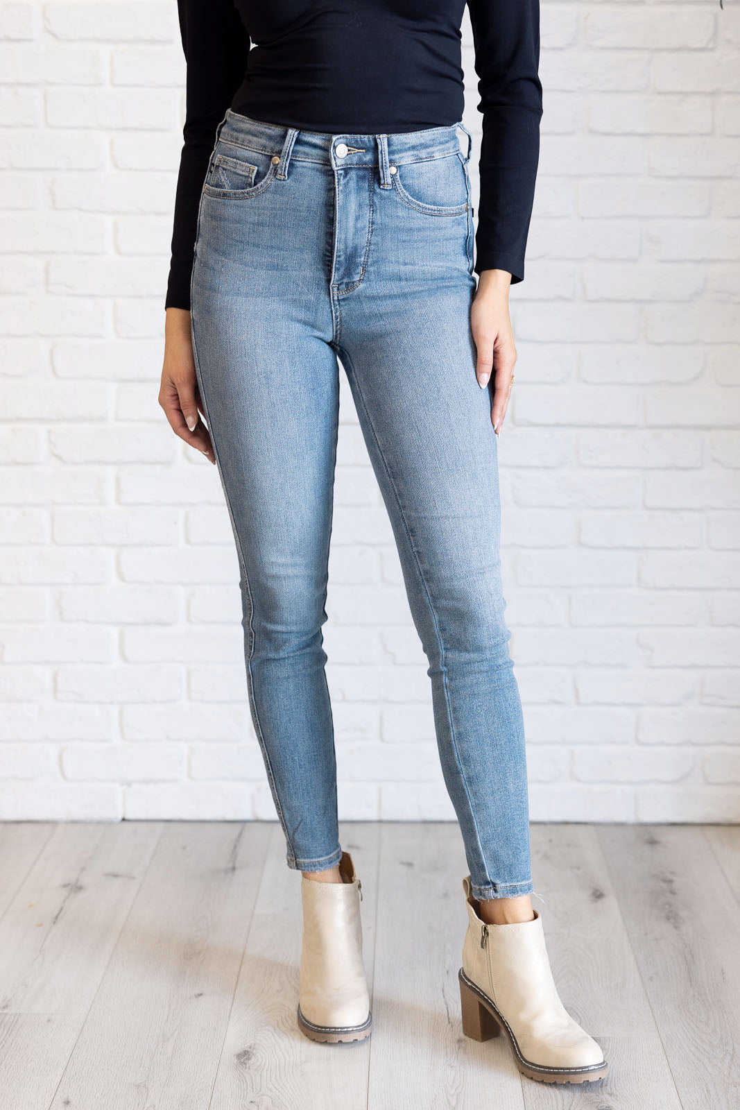 Justine High Rise Control Top Contrast Wash Skinny Jeans - 1985 the VAULT Boutique