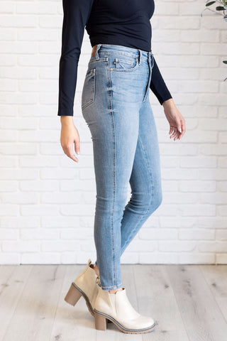 Justine High Rise Control Top Contrast Wash Skinny Jeans - 1985 the VAULT Boutique