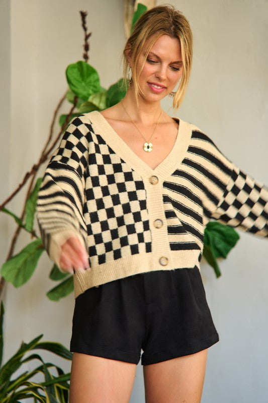 Contrast pattern sweater cardigan - 1985 the VAULT Boutique