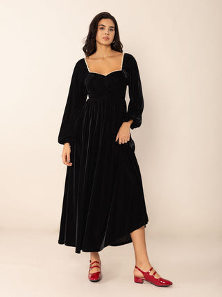 Sweetheart Neck Long Sleeve Midi Dress - 1985 the VAULT Boutique