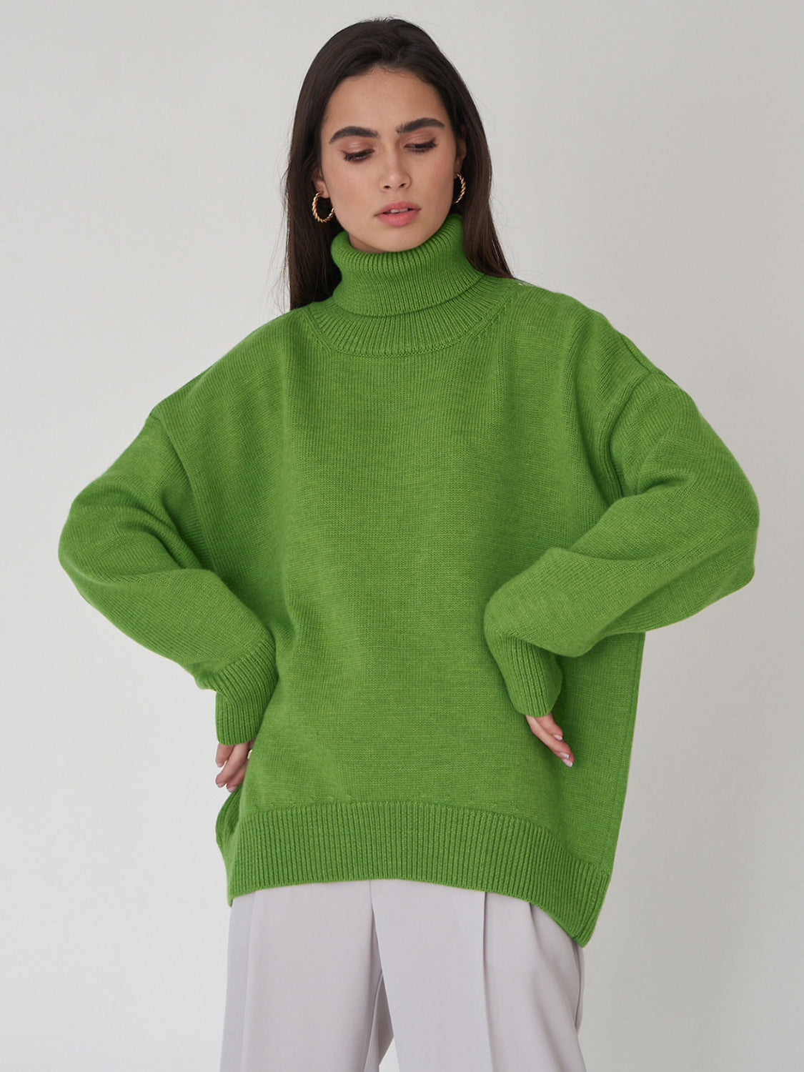 Turtleneck Long Sleeve Sweater - 1985 the VAULT Boutique