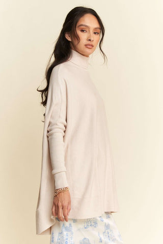 Davi & Dani High-Low Turtleneck Long Sleeve Knit Top - 1985 the VAULT Boutique