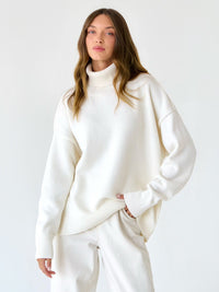 Turtleneck Long Sleeve Sweater - 1985 the VAULT Boutique