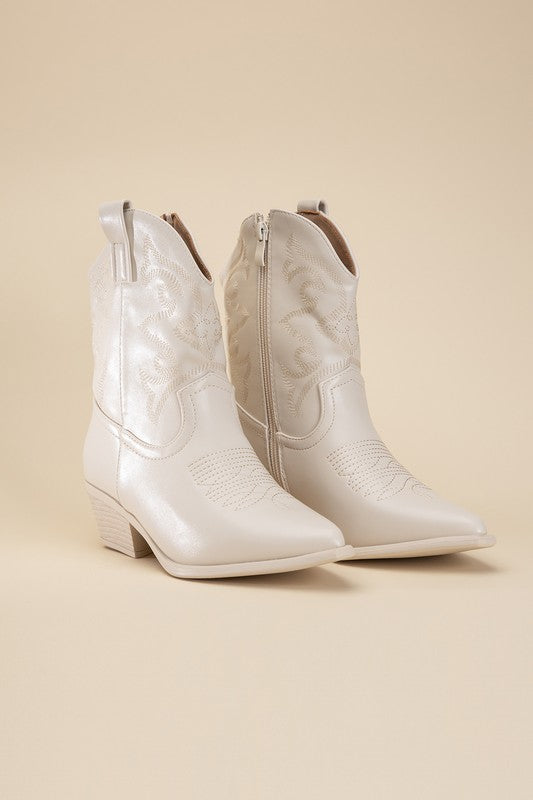 WILLA Western Booties - 1985 the VAULT Boutique