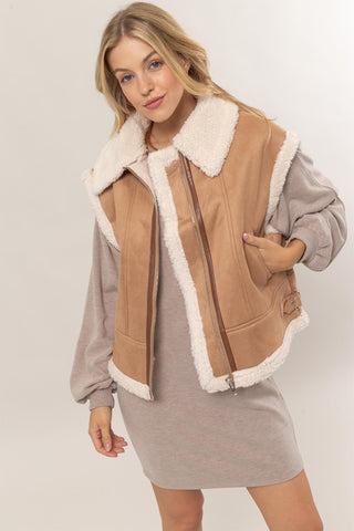 HYFVE Fur-Contrast Zip Up Suede Vest - 1985 the VAULT Boutique