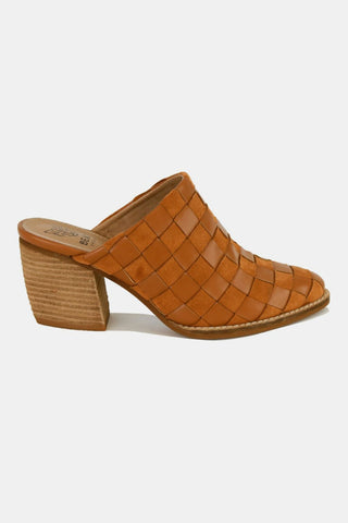 Beast Fashion Woven Checkerboard Block Heel Mule Shoes - 1985 the VAULT Boutique