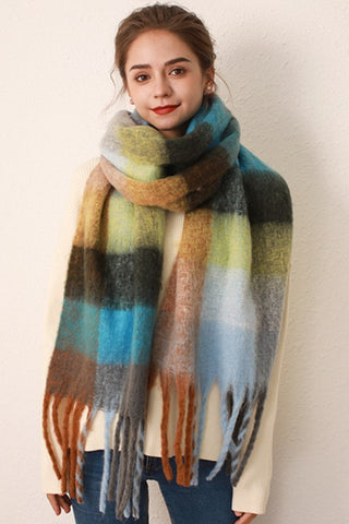 Thermal Fringe Contrast Plaid Scarf - 1985 the VAULT Boutique