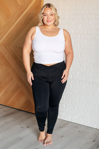 Do The Most V Front Leggings - 1985 the VAULT Boutique