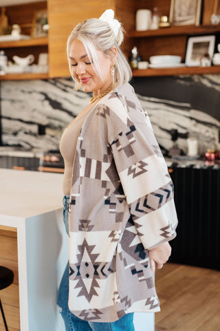 Full of Character Blanket Kimono - 1985 the VAULT Boutique