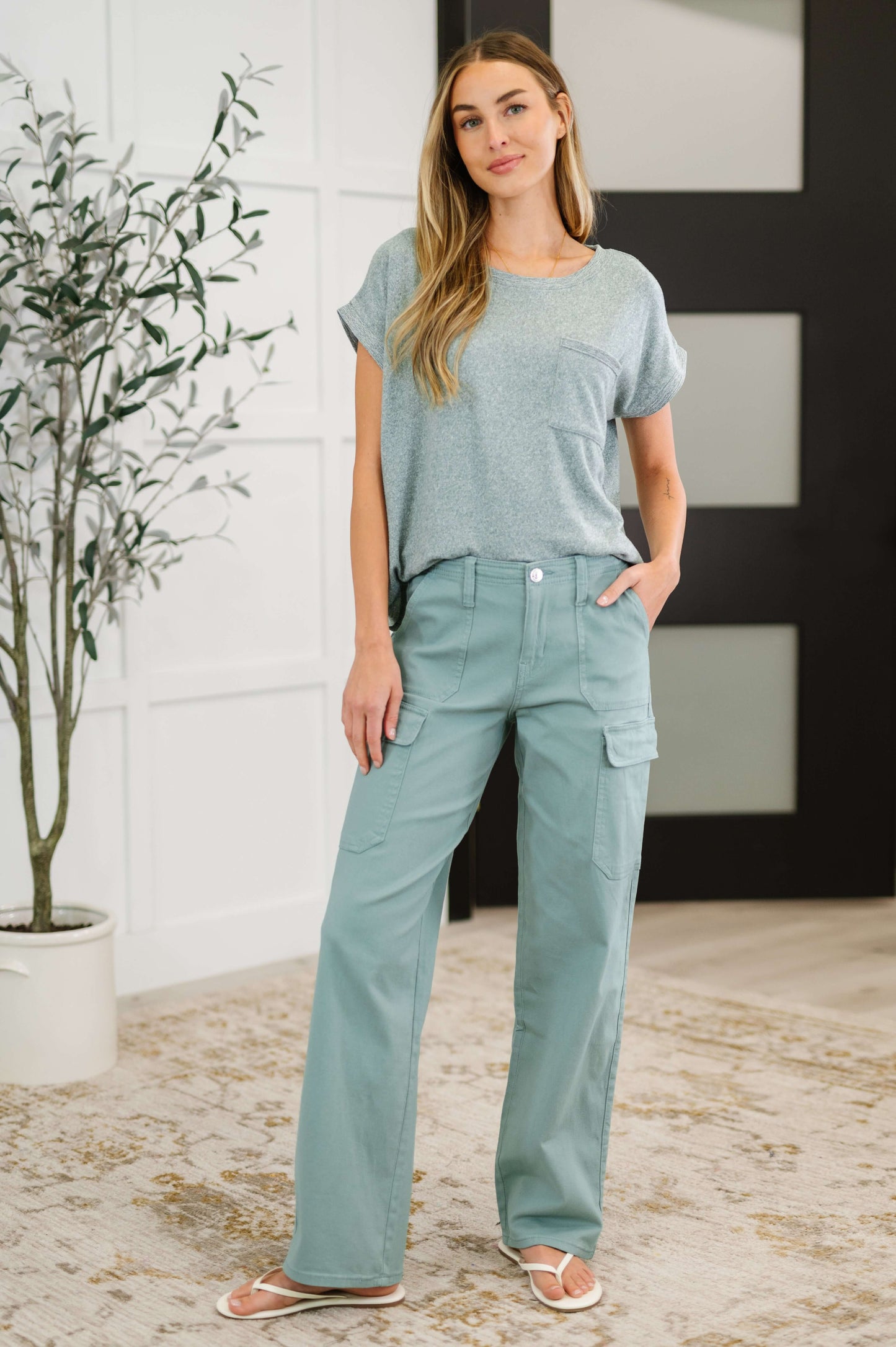 Heathered Harmony Basic Tee in Ash Jade