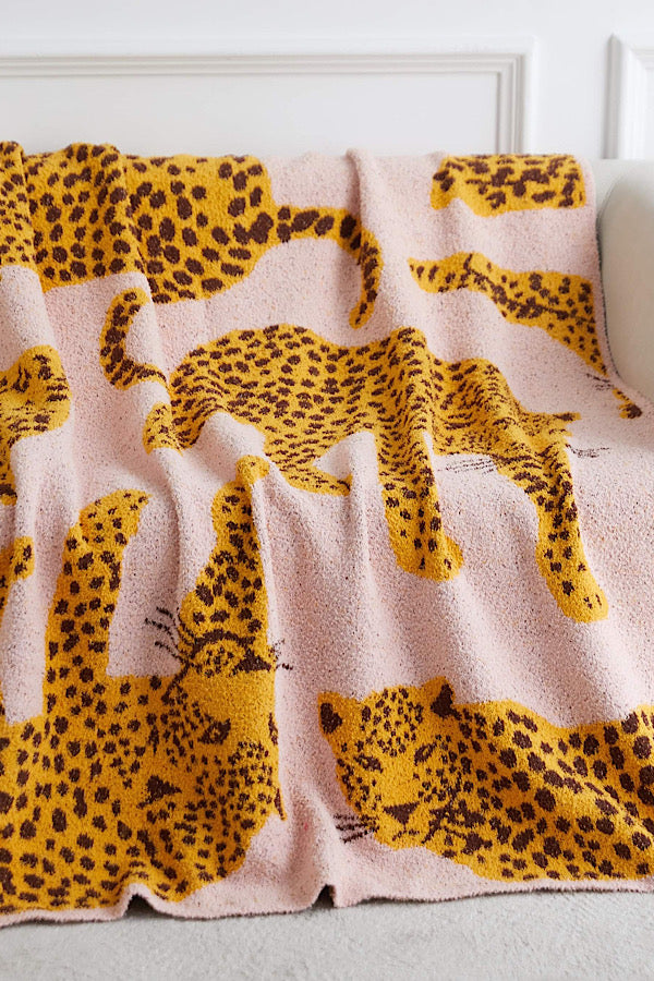 ETA 11/29 - Wild Side Pink Leopard Luxury Blanket - 1985 the VAULT Boutique