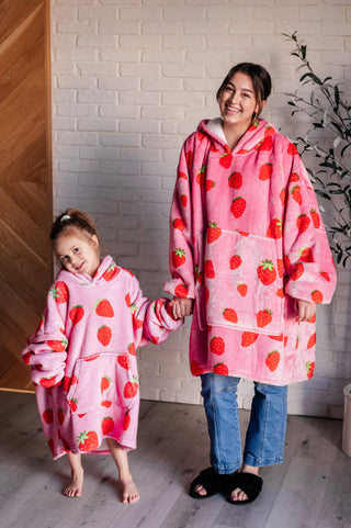 Oversized Blanket Hoodie in Strawberry - 1985 the VAULT Boutique