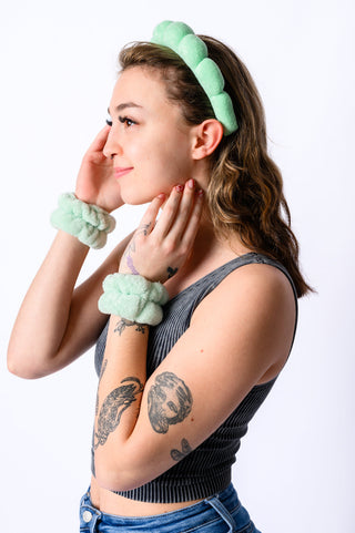 Lost in the Moment Headband and Wristband Set in Green - 1985 the VAULT Boutique