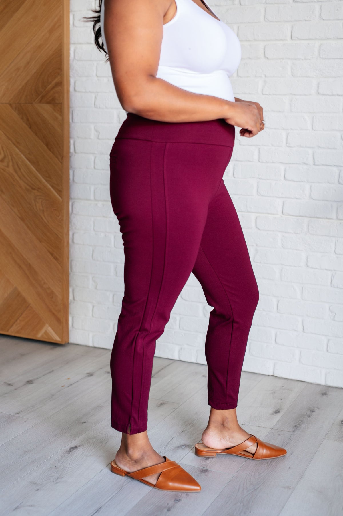 Magic Ankle Crop Skinny Pants in Wine - 1985 THE VAULT