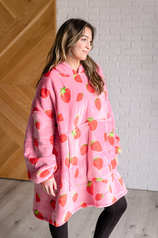 Oversized Blanket Hoodie in Strawberry - 1985 the VAULT Boutique