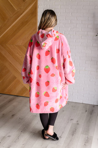 Oversized Blanket Hoodie in Strawberry - 1985 the VAULT Boutique