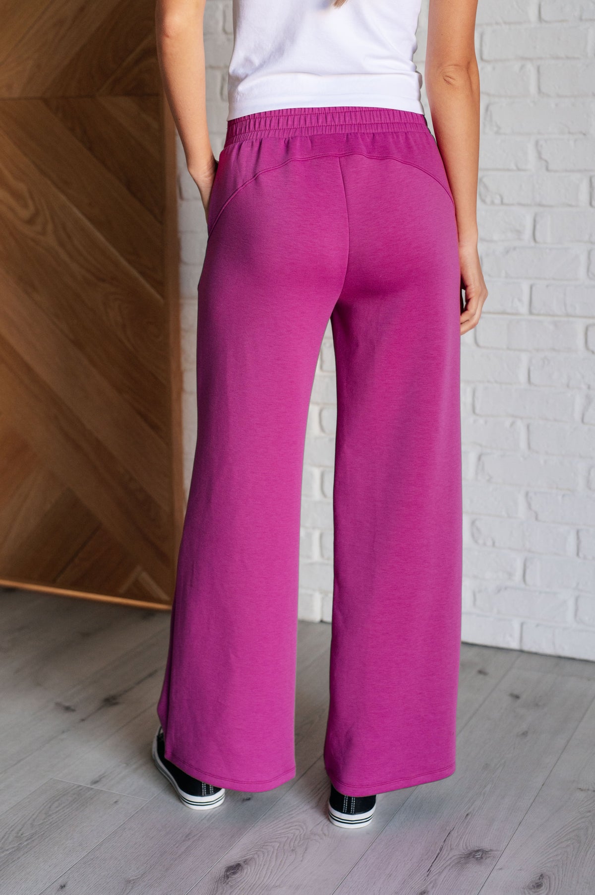 Resort Travel Wide Leg Crop Pant in Magenta - 1985 the VAULT Boutique