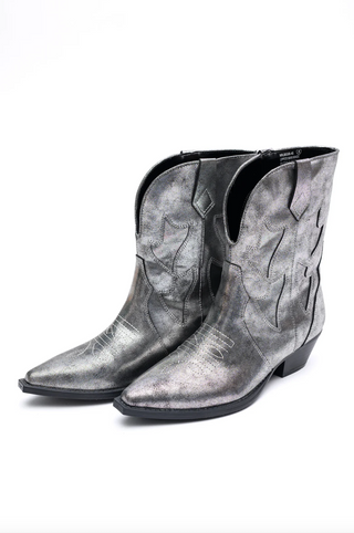 Jersey Metallic Boot in Silver - 1985 the VAULT Boutique