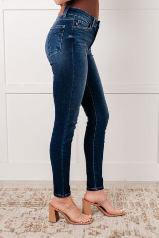 Skylar Mid Rise Thermal Vintage Skinny Jean - 1985 the VAULT Boutique