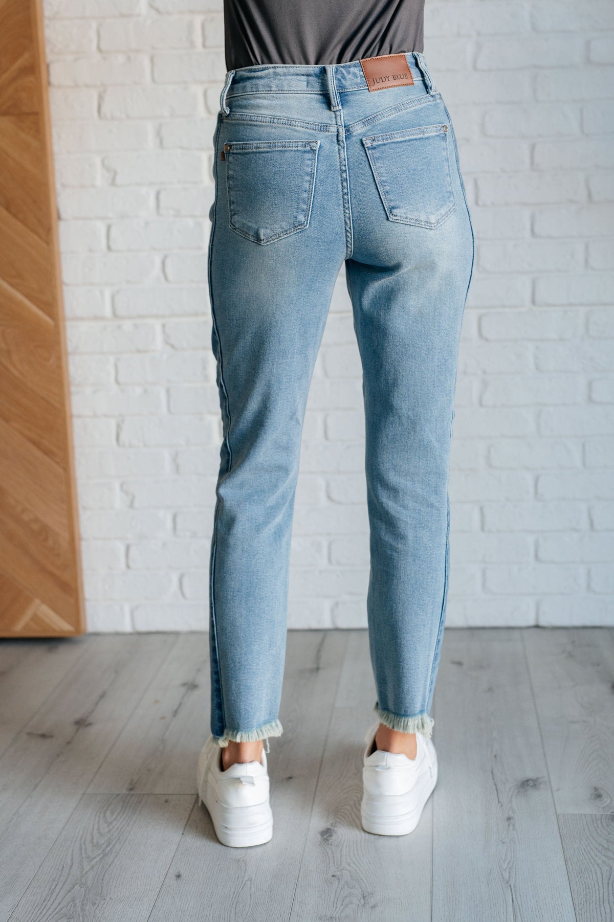 Susan High Rise Side Panel Detail Slim Jeans - 1985 the VAULT Boutique