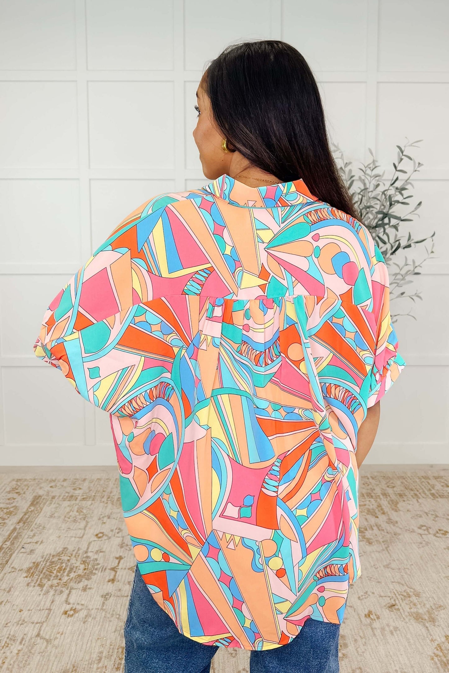 Wide Eyed Abstract Print Batwing Blouse