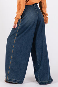 SAGE + FIG Mid-Rise Cargo Jeans with Pockets - 1985 the VAULT Boutique