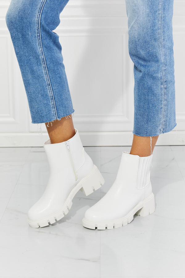 MMShoes What It Takes Lug Sole Chelsea Boots in White - 1985 the VAULT Boutique