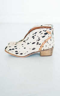 All Roads Bootie in Black and White - 1985 the VAULT Boutique