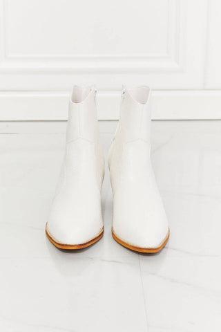 MMShoes Watertower Town Faux Leather Western Ankle Boots in White - 1985 the VAULT Boutique