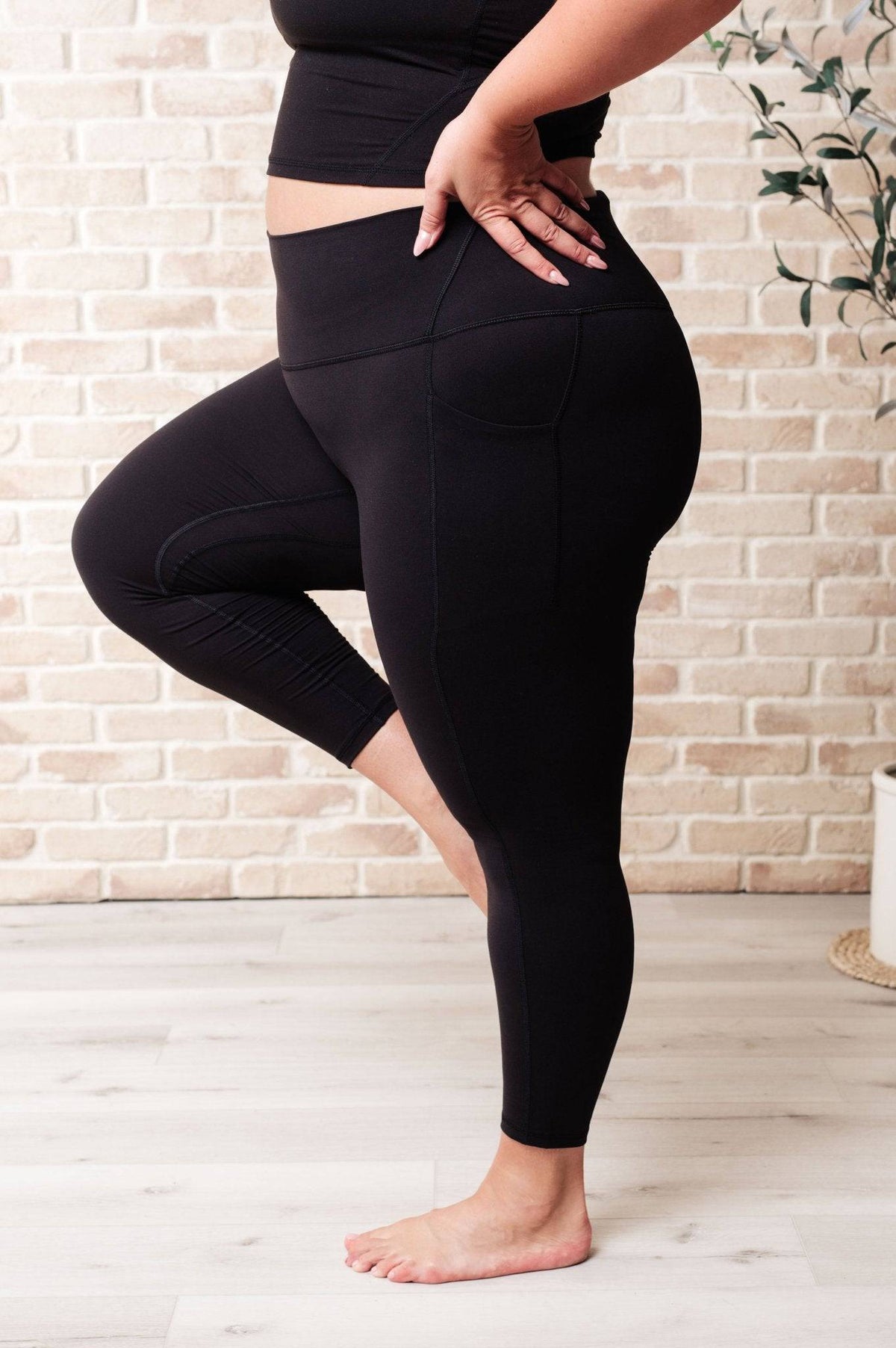 Somewhere to Start Leggings in Black - 1985 the VAULT Boutique