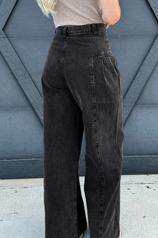 High Rise Wide Leg Jeans with Pockets - 1985 the VAULT Boutique