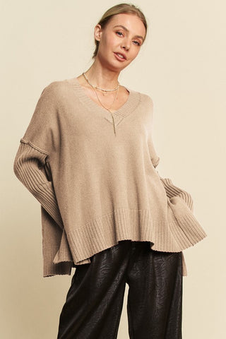 Davi & Dani Ribbed Side Slit V-Neck Sweater - 1985 the VAULT Boutique