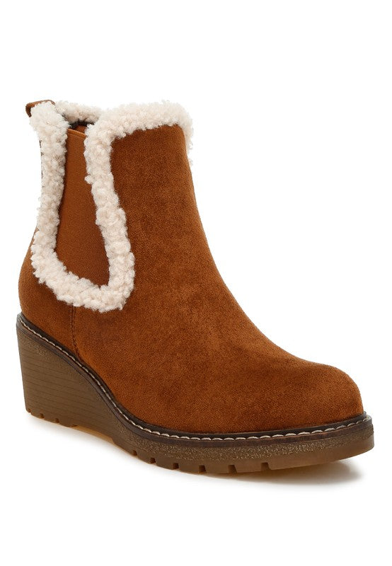 Thunderhoof Faux Fur Lined Chelsea Boots - 1985 the VAULT Boutique