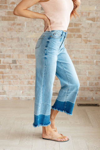 Olivia High Rise Wide Leg Crop Jeans in Medium Wash - 1985 the VAULT Boutique