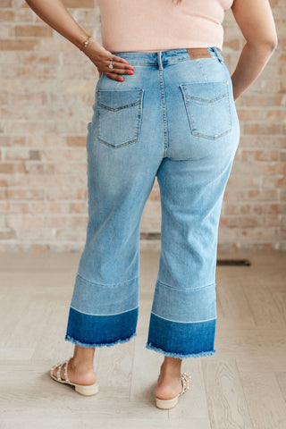 Olivia High Rise Wide Leg Crop Jeans in Medium Wash - 1985 the VAULT Boutique