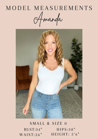 Olivia High Rise Wide Leg Crop Jeans in Medium Wash - 1985 the VAULT Boutique