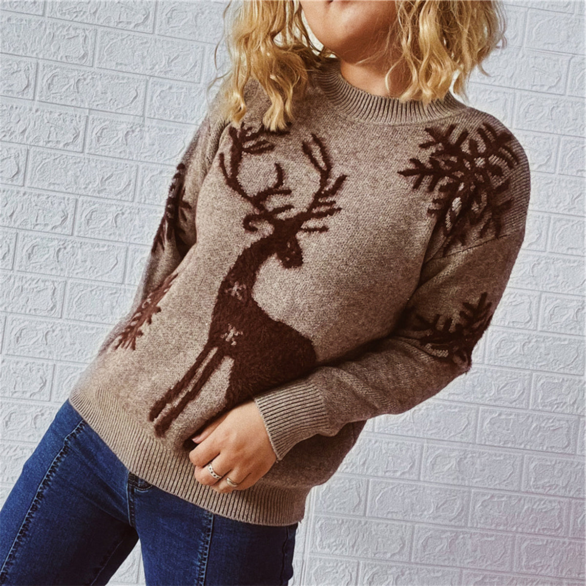 Reindeer and Snowflake Pattern Sweater - 1985 the VAULT Boutique