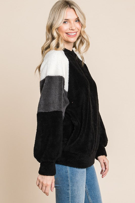 Culture Code Color Block Faux Fur Raglan Sleeve Sweatshirt - 1985 the VAULT Boutique