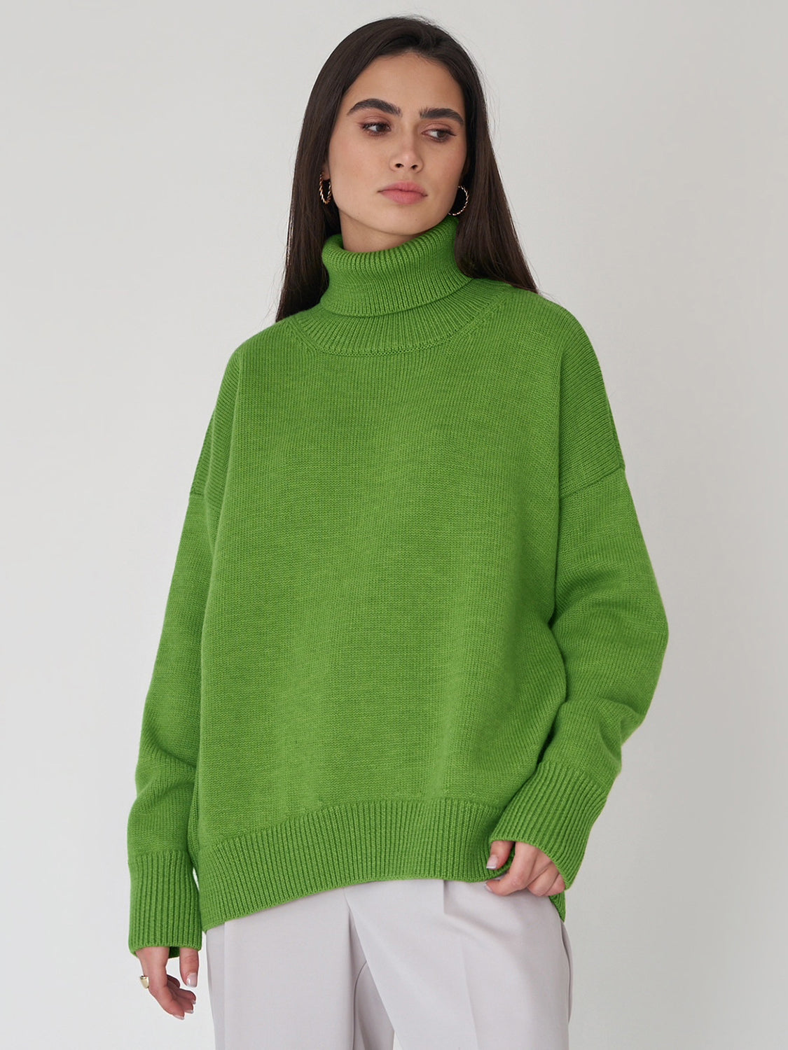 Turtleneck Long Sleeve Sweater - 1985 the VAULT Boutique