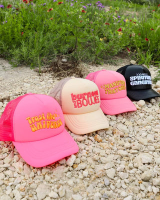 PINK"MANIFEST THAT SHIT" TRUCKER HAT - 1985 the VAULT Boutique