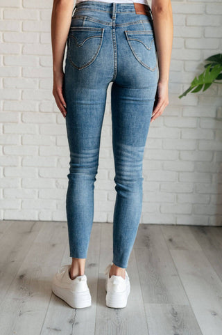 Nicole Tummy Control Skinny Jeans in Vintage Wash - 1985 the VAULT Boutique