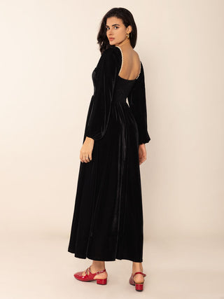 Sweetheart Neck Long Sleeve Midi Dress - 1985 the VAULT Boutique