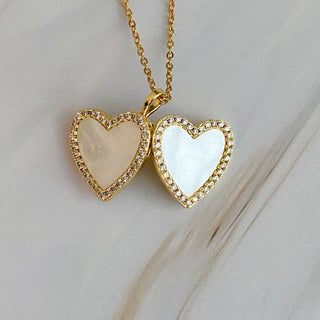 Shell Heart Locket Pendant Necklace - 1985 the VAULT Boutique