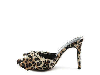 Joelle Pump - 1985 the VAULT Boutique