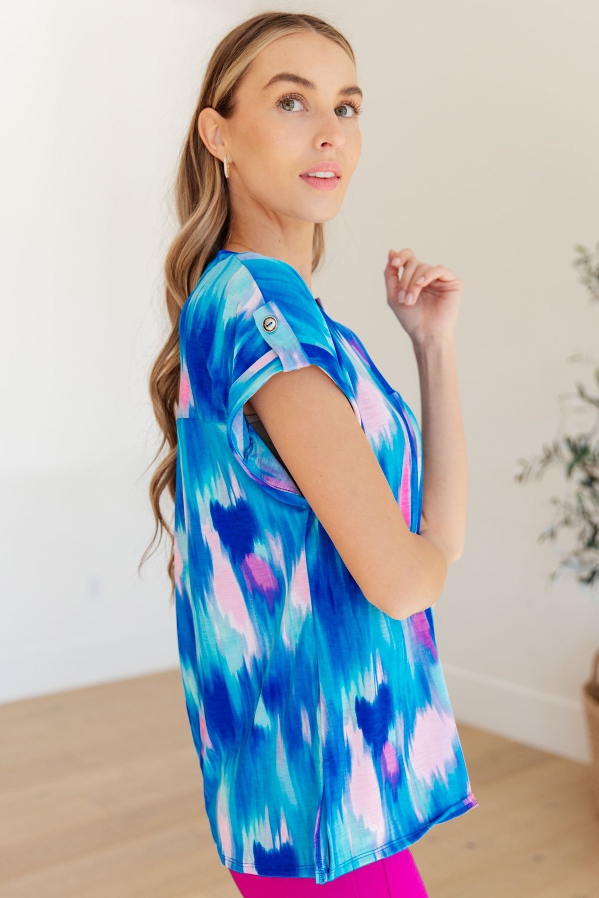 Lizzy Cap Sleeve Top in Royal Brush Strokes - Happily Ever Atchison Shop Co.