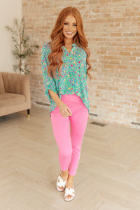 Lizzy Top in Emerald Floral - Happily Ever Atchison Shop Co.