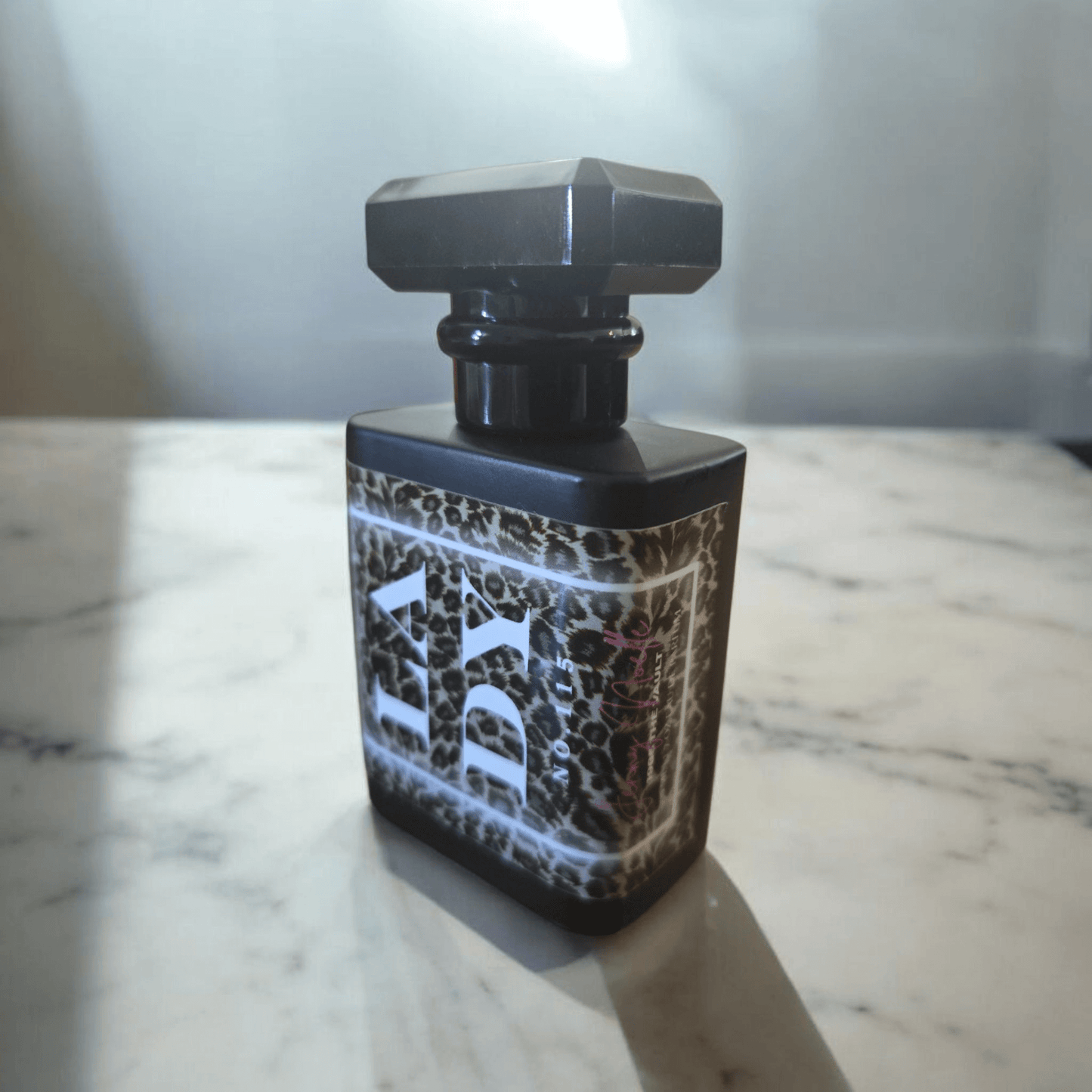 LADY NO.115 Eau De Parfum by Jenny Noelle