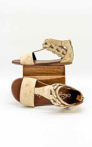 Loop D Loop Sandals in White - 1985 the VAULT Boutique